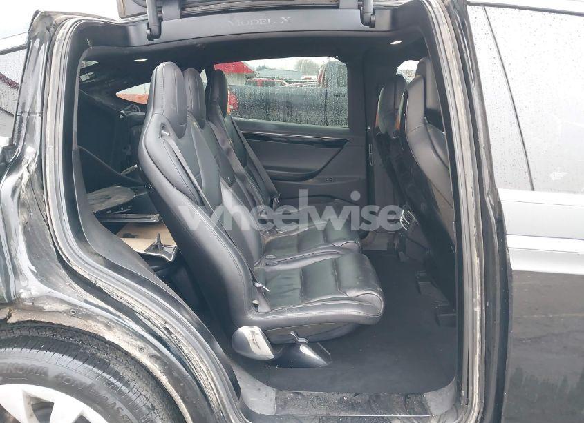 Photo 8 of 2016 Tesla Model X 60D/70D/75D/90D (VIN 5YJXCAE29GF004839)