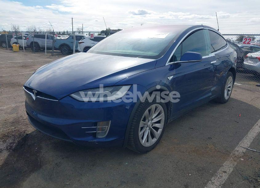 Photo 2 of 2016 Tesla Model X 60D/70D/75D/90D (VIN 5YJXCAE29GF015890)