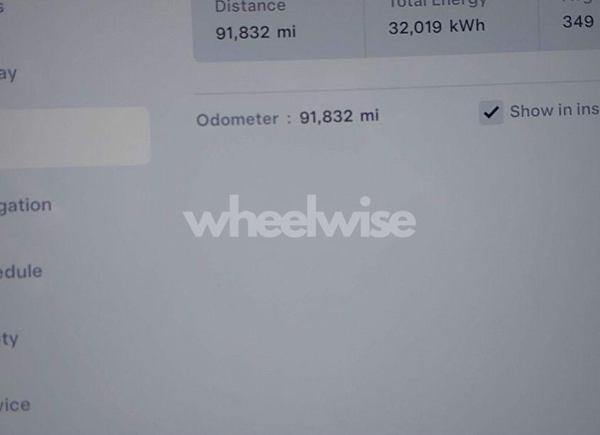 Photo 7 of 2018 Tesla Model X 100D/75D/P100D (VIN 5YJXCAE29JF111977)