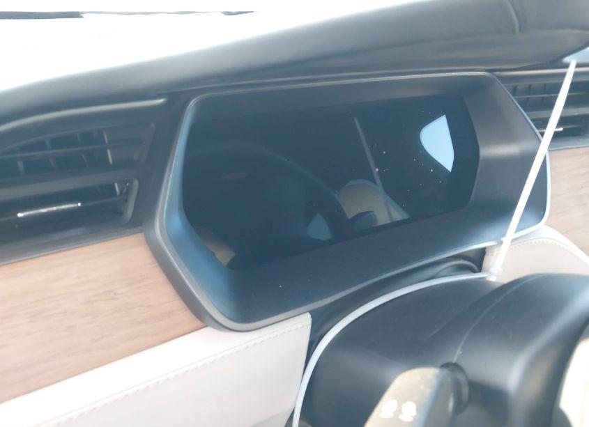 Photo 16 of 2019 Tesla Model X 100D/75D/LONG RANGE (VIN 5YJXCAE29KF191427)