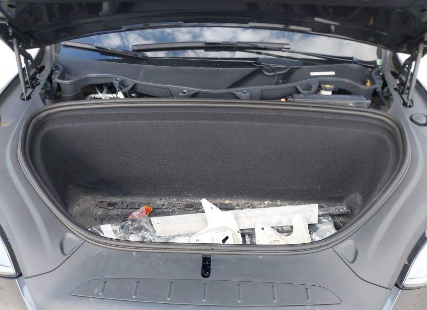 Photo 10 of 2021 Tesla Model X LONG RANGE DUAL MOTOR ALL-WHEEL DRIVE/LONG RANGE PLUS DUAL MOTOR ALL-WHEEL DRIVE (VIN 5YJXCAE29MF323623)