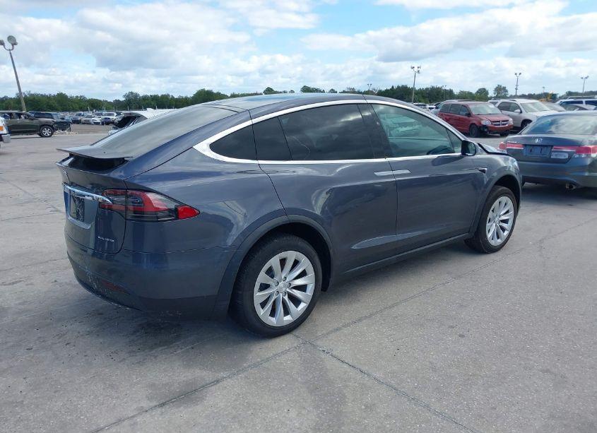 Photo 4 of 2021 Tesla Model X LONG RANGE DUAL MOTOR ALL-WHEEL DRIVE/LONG RANGE PLUS DUAL MOTOR ALL-WHEEL DRIVE (VIN 5YJXCAE29MF323623)
