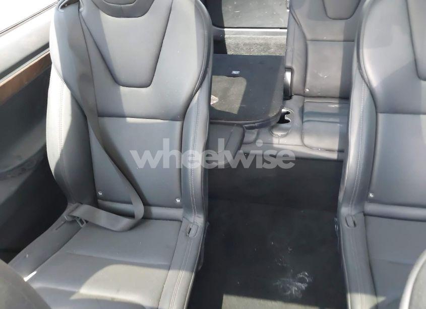 Photo 8 of 2017 Tesla Model X 100D/75D/90D (VIN 5YJXCBE20HF070252)