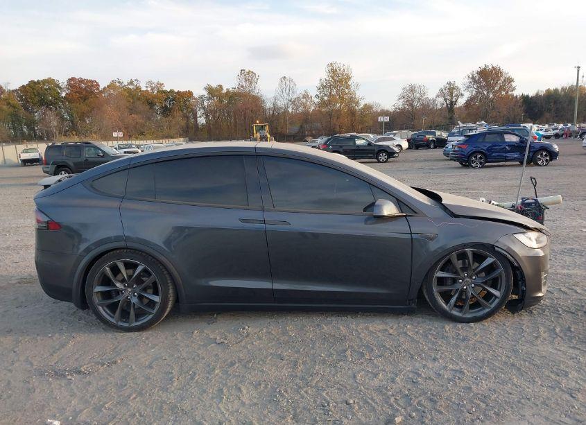 Photo 13 of 2016 Tesla Model X 60D/70D/75D/90D/P100D (VIN 5YJXCBE21GF005845)