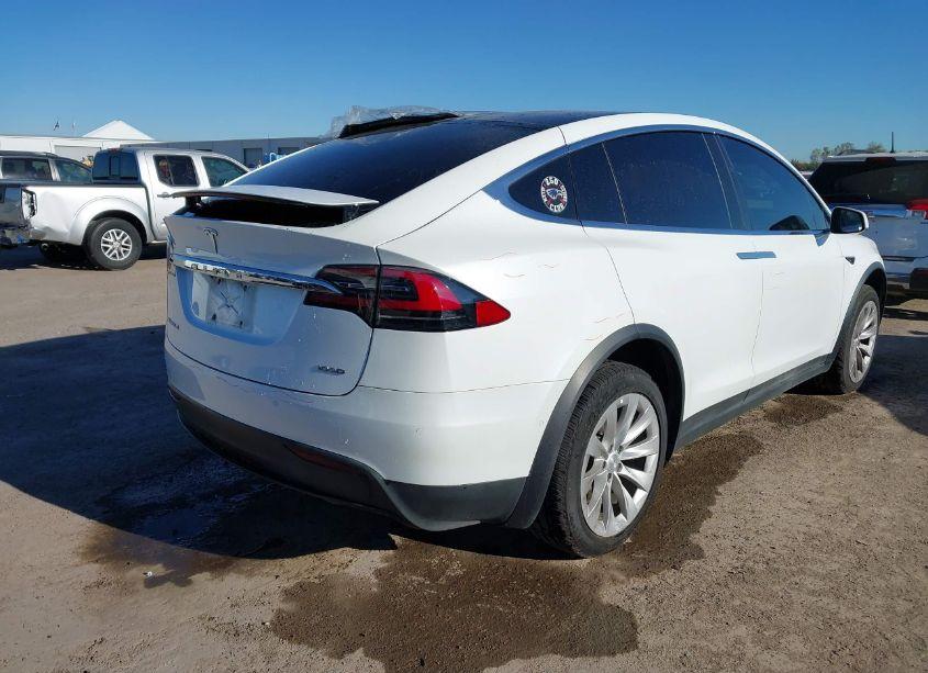 Photo 4 of 2017 Tesla Model X (VIN 5YJXCBE21HF065092)