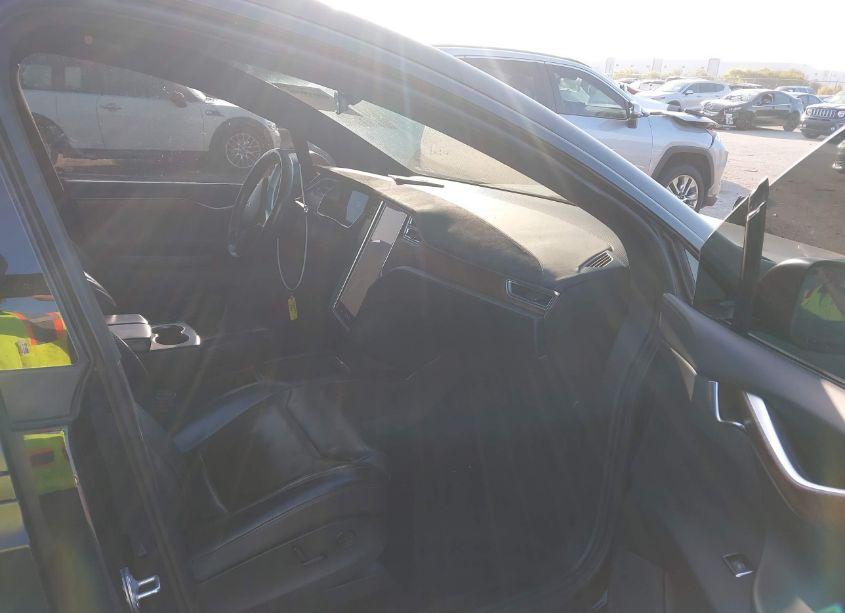 Photo 5 of 2017 Tesla Model X 100D/75D/90D (VIN 5YJXCBE23HF043093)