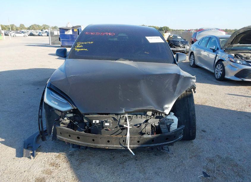 Photo 6 of 2017 Tesla Model X 100D/75D/90D (VIN 5YJXCBE23HF043093)