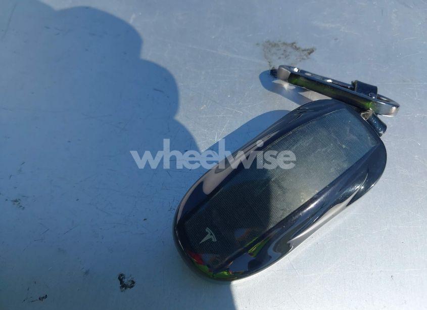 Photo 11 of 2017 Tesla Model X 100D/75D/90D (VIN 5YJXCBE23HF045670)