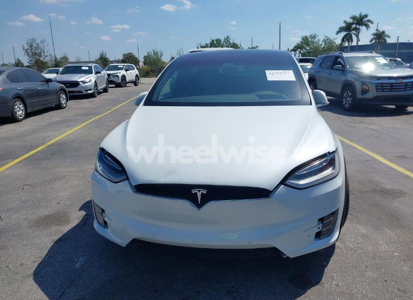 Photo 12 of 2017 Tesla Model X 100D/75D/90D (VIN 5YJXCBE23HF045670)