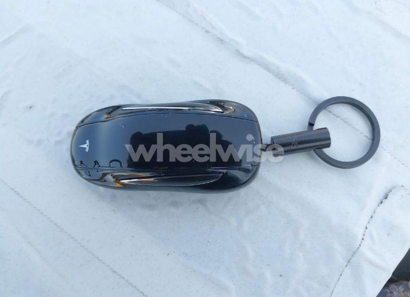 Photo 11 of 2017 Tesla Model X 100D/75D/90D (VIN 5YJXCBE24HF044656)