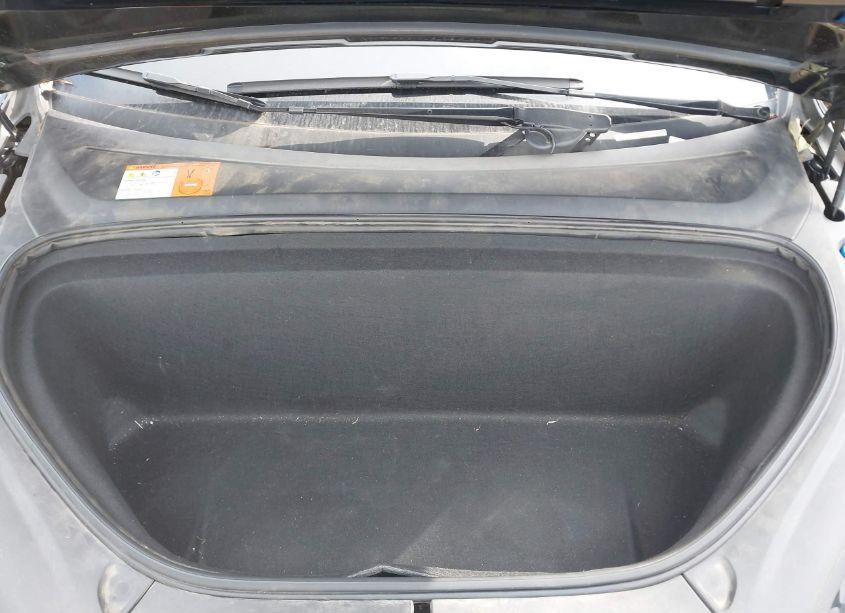 Photo 10 of 2017 Tesla Model X (VIN 5YJXCBE24HF054541)