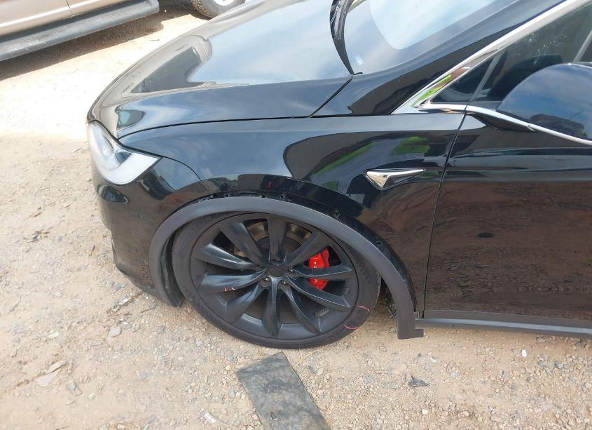 Photo 6 of 2017 Tesla Model X (VIN 5YJXCBE24HF054541)