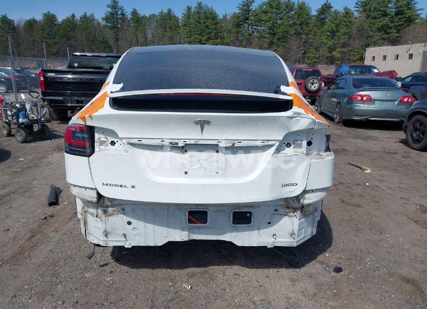 Photo 17 of 2018 Tesla Model X 100D/75D/P100D (VIN 5YJXCBE26JF087126)