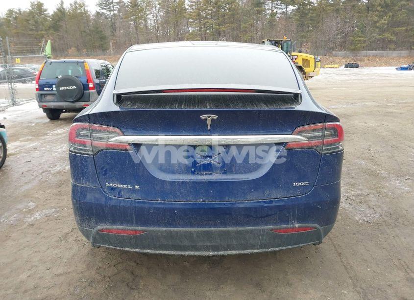 Photo 16 of 2018 Tesla Model X 100D/75D/P100D (VIN 5YJXCBE27JF115385)