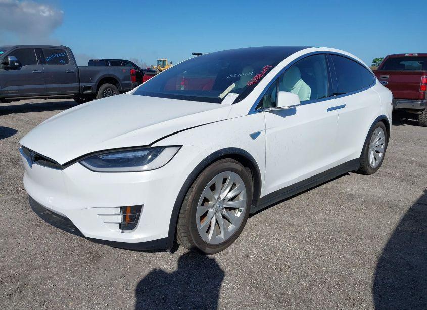 Photo 2 of 2016 Tesla Model X (VIN 5YJXCBE28GF021024)