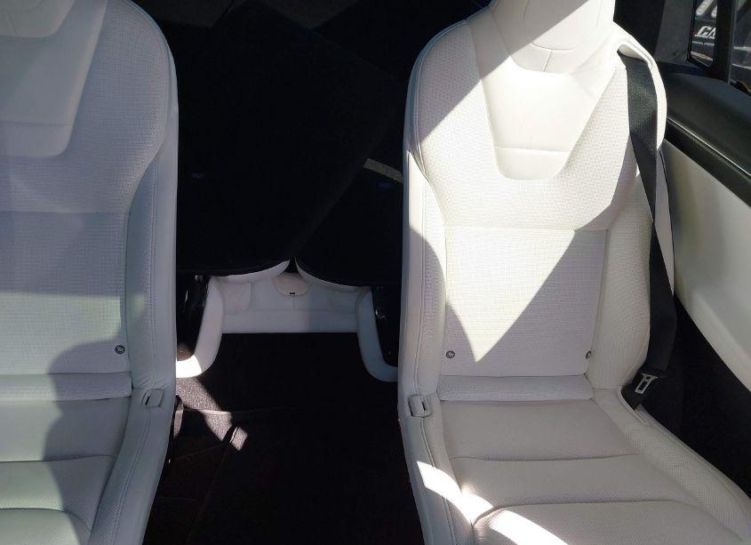 Photo 8 of 2016 Tesla Model X (VIN 5YJXCBE28GF021024)