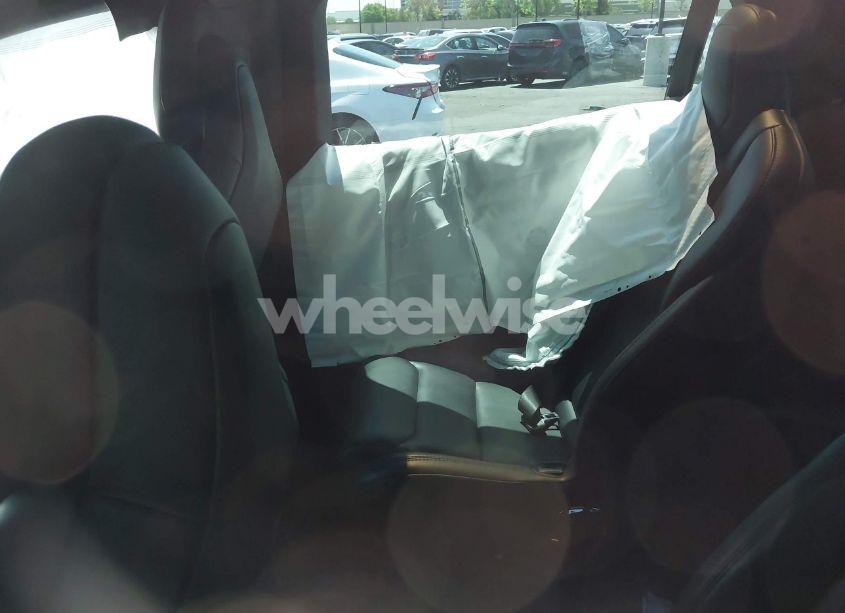 Photo 8 of 2018 Tesla Model X 100D/75D/P100D (VIN 5YJXCBE28JF103102)