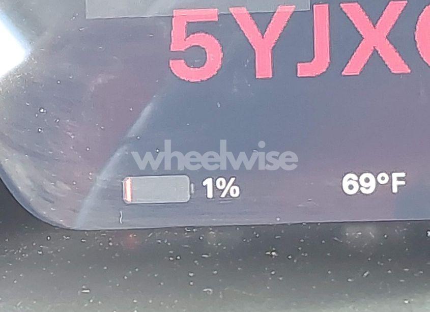 Photo 18 of 2018 Tesla Model X 100D/75D/P100D (VIN 5YJXCBE29JF126629)