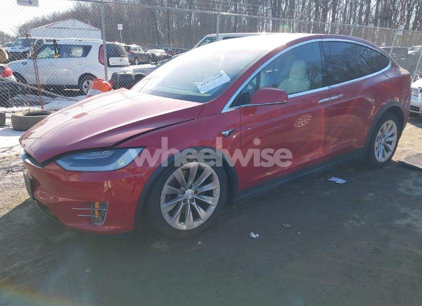 Photo 2 of 2017 Tesla Model X 100D/75D/90D (VIN 5YJXCBE2XHF065740)