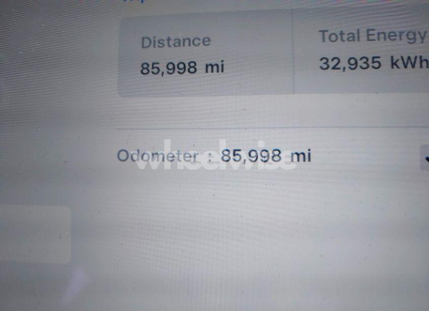 Photo 16 of 2018 Tesla Model X 100D/75D/P100D (VIN 5YJXCBE2XJF111959)