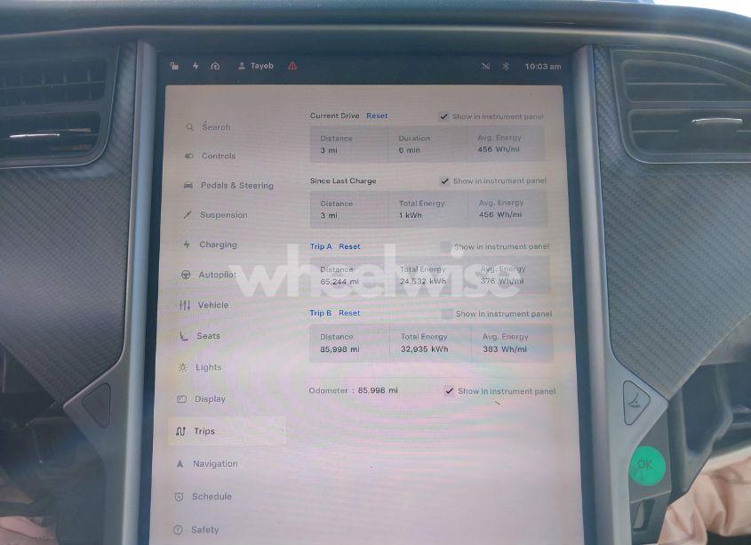 Photo 7 of 2018 Tesla Model X 100D/75D/P100D (VIN 5YJXCBE2XJF111959)