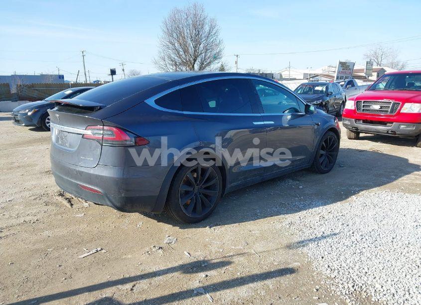 Photo 4 of 2020 Tesla Model X LONG RANGE DUAL MOTOR ALL-WHEEL DRIVE/LONG RANGE PLUS DUAL MOTOR ALL-WHEEL DRIVE (VIN 5YJXCBE2XLF230629)