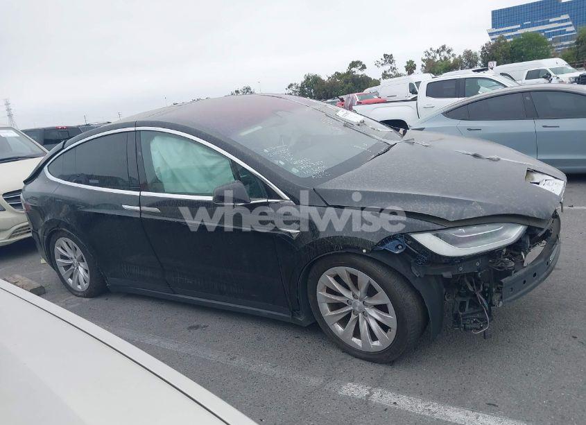 Photo 12 of 2020 Tesla Model X LONG RANGE DUAL MOTOR ALL-WHEEL DRIVE/LONG RANGE PLUS DUAL MOTOR ALL-WHEEL DRIVE (VIN 5YJXCBE2XLF244787)