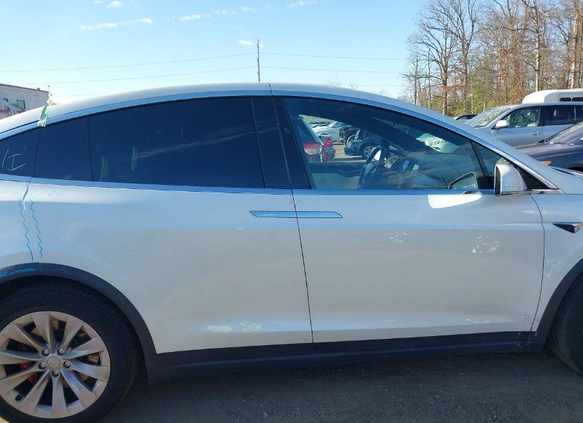 Photo 13 of 2019 Tesla Model X P100D/PERFORMANCE (VIN 5YJXCBE45KF188953)