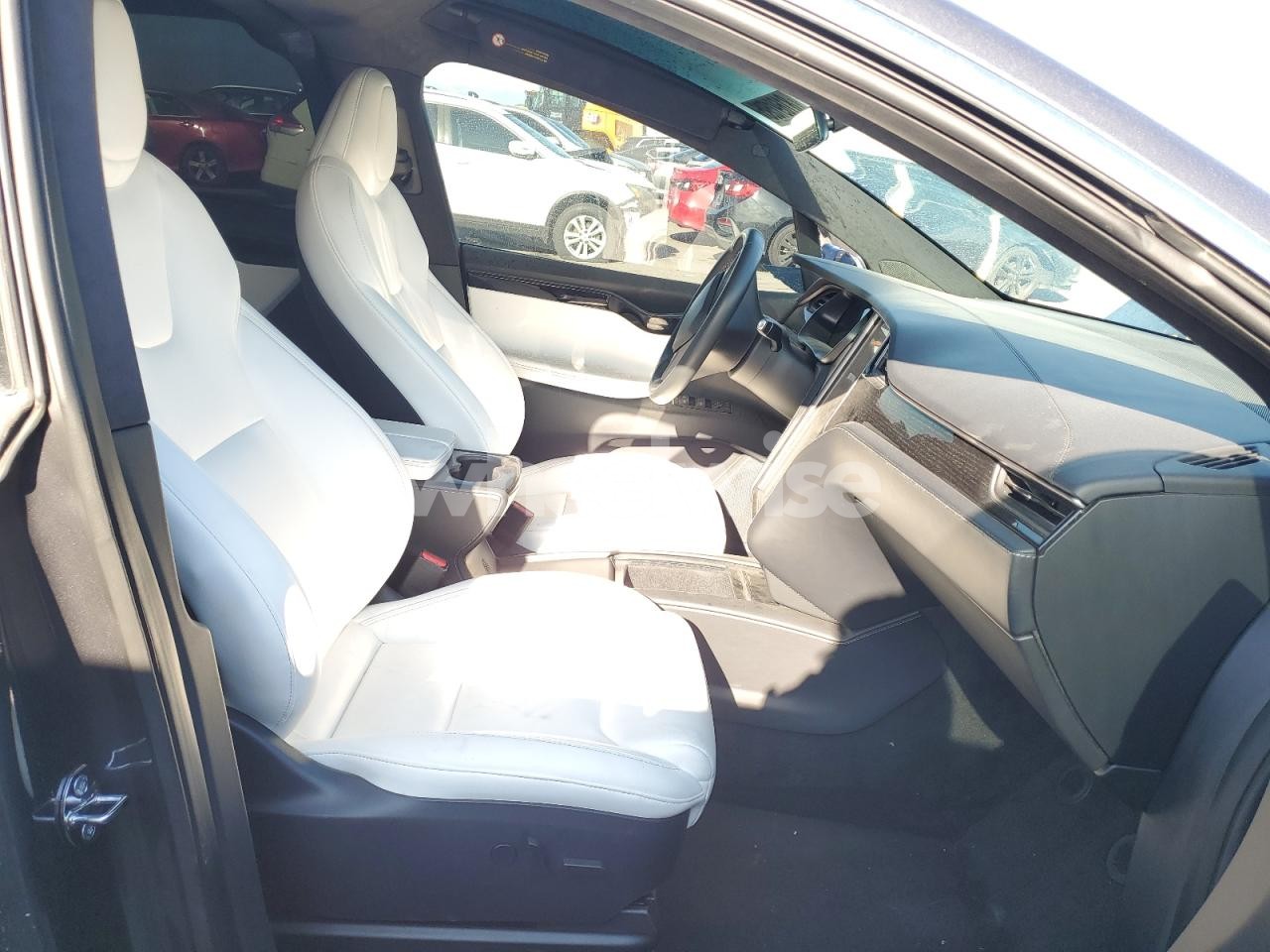 Photo 7 of 2020 TESLA MODEL X N/A (VIN 5YJXCBE45LF301043)