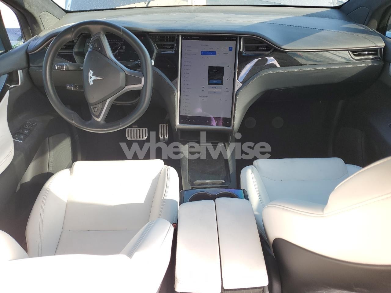 Photo 8 of 2020 TESLA MODEL X N/A (VIN 5YJXCBE45LF301043)