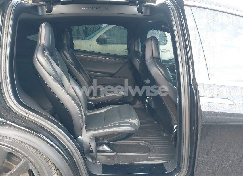 Photo 8 of 2016 Tesla Model X 75D/P100D/P90D (VIN 5YJXCBE46GFS00454)