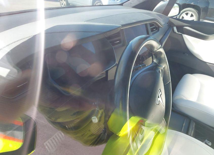 Photo 7 of 2021 Tesla Model X PERFORMANCE DUAL MOTOR ALL-WHEEL DRIVE (VIN 5YJXCBE46MF324509)