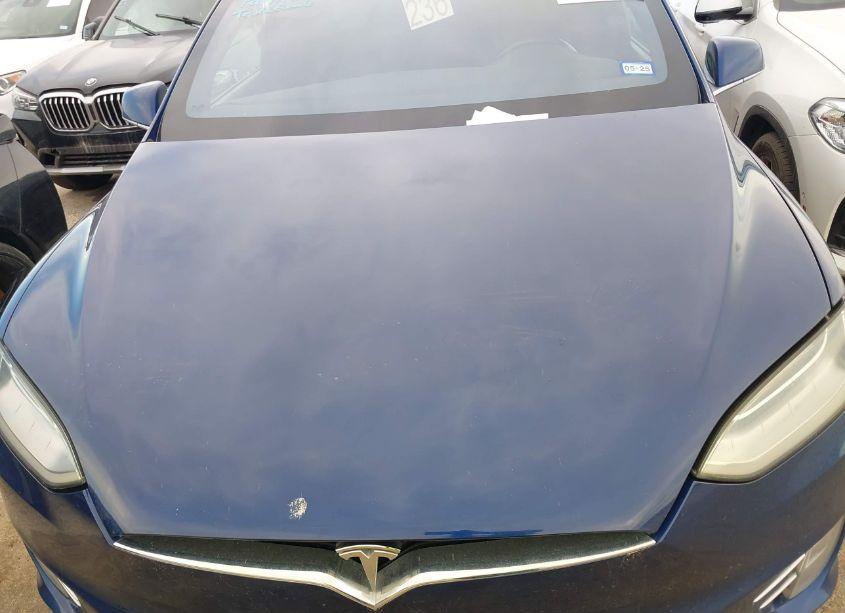 Photo 10 of 2016 Tesla Model X (VIN 5YJXCBE48GF011076)