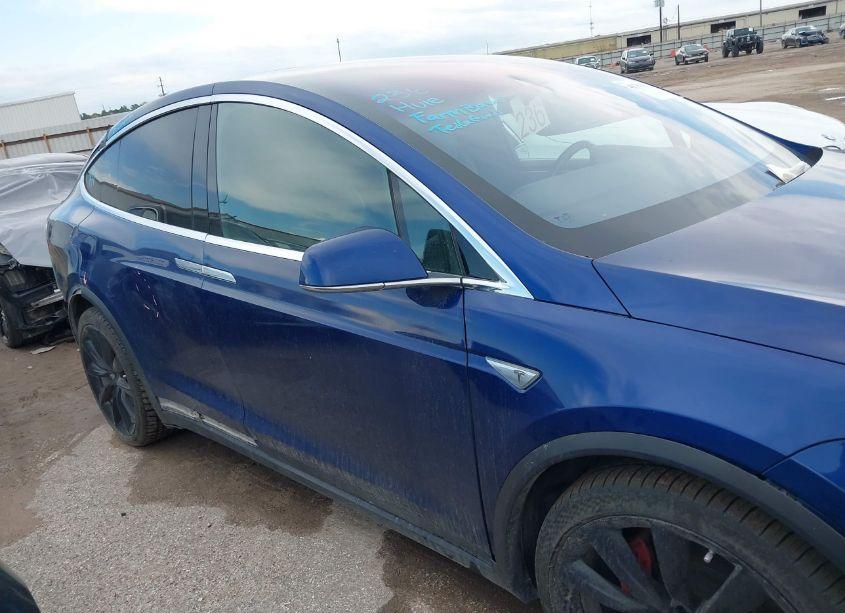 Photo 12 of 2016 Tesla Model X (VIN 5YJXCBE48GF011076)