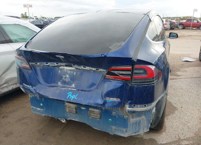 Photo 6 of 2016 Tesla Model X (VIN 5YJXCBE48GF011076)