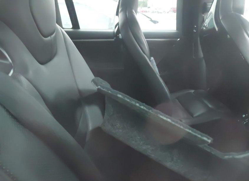 Photo 8 of 2016 Tesla Model X (VIN 5YJXCBE48GF011076)