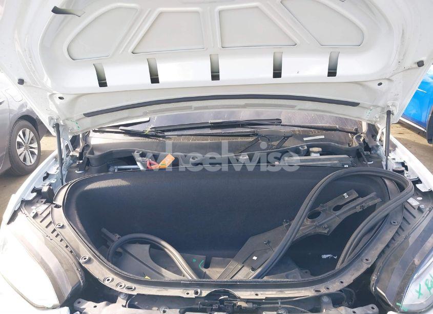 Photo 10 of 2018 Tesla Model X 100D/75D/P100D (VIN 5YJXCDE20JF089823)