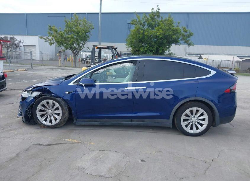 Photo 15 of 2017 Tesla Model X 100D/75D/90D (VIN 5YJXCDE21HF053777)