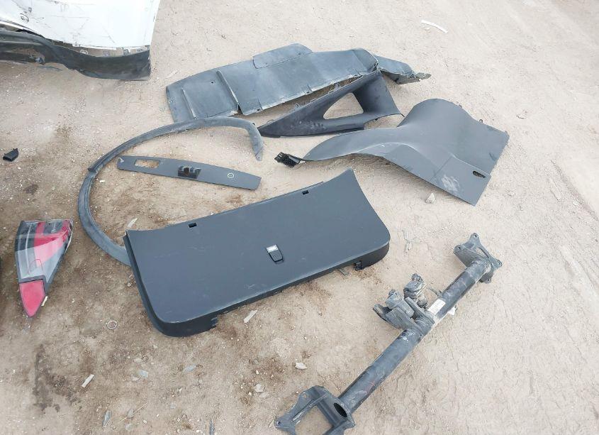 Photo 20 of 2019 Tesla Model X 100D/75D/LONG RANGE/STANDARD RANGE (VIN 5YJXCDE25KF185027)