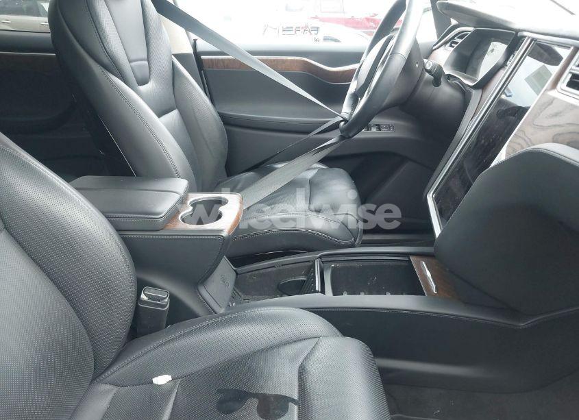 Photo 5 of 2017 Tesla Model X 100D/75D/90D (VIN 5YJXCDE26HF034495)