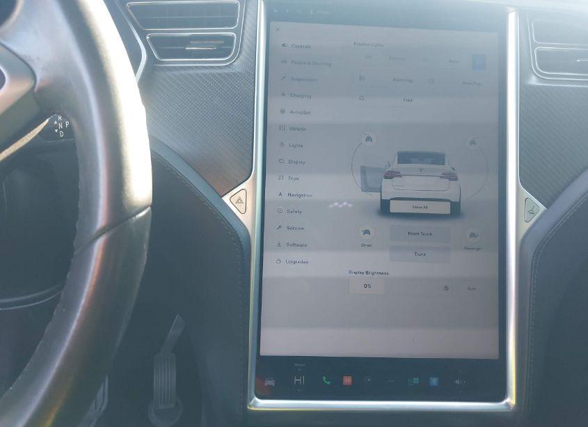 Photo 19 of 2017 Tesla Model X 100D/75D/90D (VIN 5YJXCDE26HF066914)