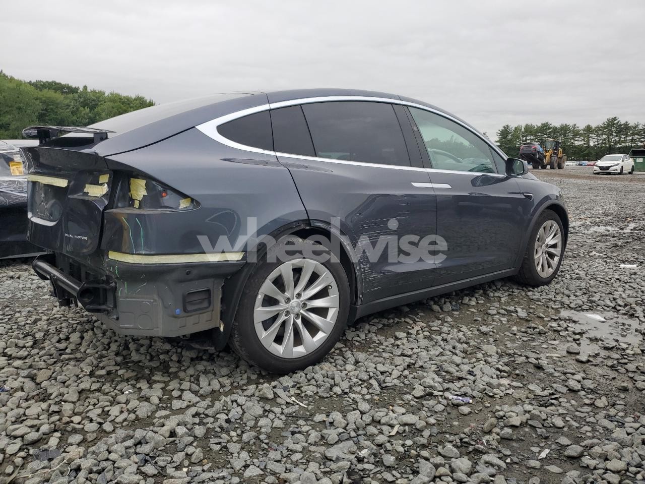 Photo 3 of 2019 TESLA MODEL X (VIN 5YJXCDE26KF187840)