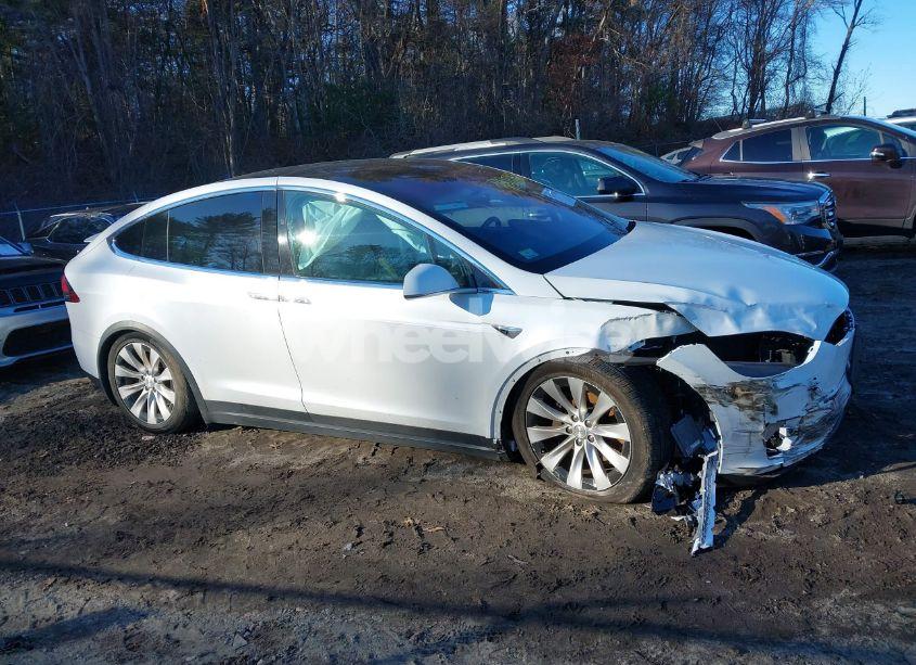 Photo 13 of 2020 Tesla Model X LONG RANGE DUAL MOTOR ALL-WHEEL DRIVE/LONG RANGE PLUS DUAL MOTOR ALL-WHEEL DRIVE (VIN 5YJXCDE26LF220448)