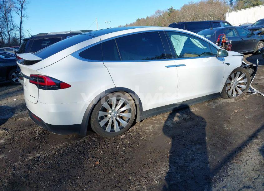 Photo 4 of 2020 Tesla Model X LONG RANGE DUAL MOTOR ALL-WHEEL DRIVE/LONG RANGE PLUS DUAL MOTOR ALL-WHEEL DRIVE (VIN 5YJXCDE26LF220448)