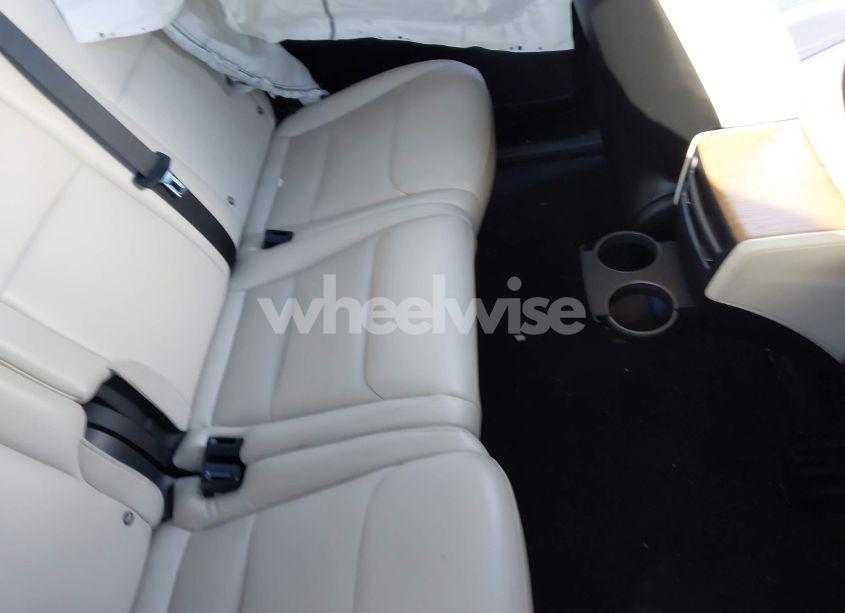 Photo 8 of 2020 Tesla Model X LONG RANGE DUAL MOTOR ALL-WHEEL DRIVE/LONG RANGE PLUS DUAL MOTOR ALL-WHEEL DRIVE (VIN 5YJXCDE26LF220448)