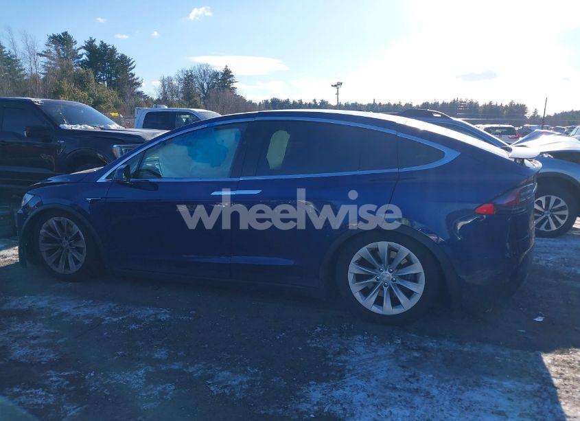 Photo 13 of 2017 Tesla Model X 100D/75D/90D (VIN 5YJXCDE29HF050190)