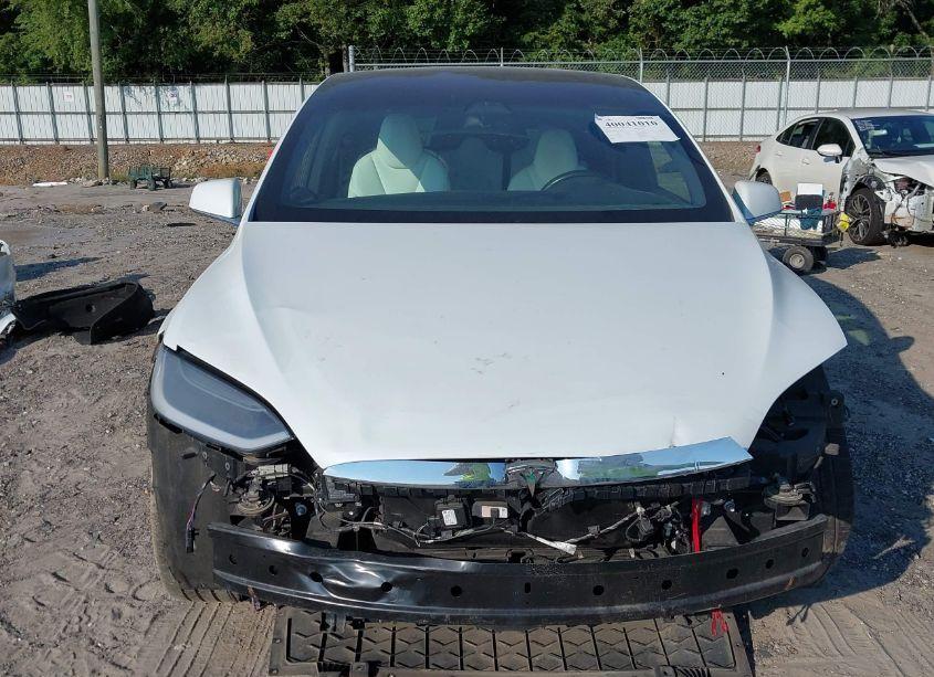 Photo 12 of 2018 Tesla Model X 100D/75D/P100D (VIN 5YJXCDE2XJF088761)