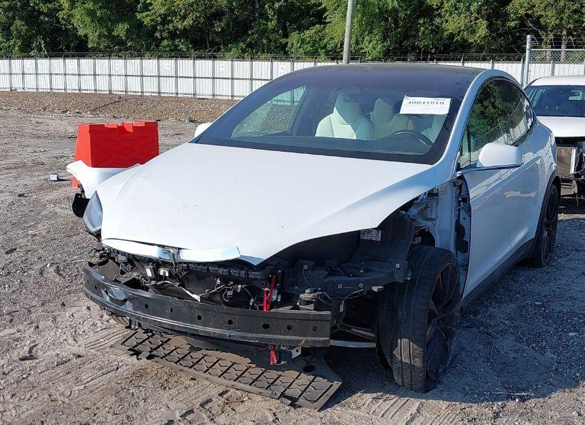 Photo 6 of 2018 Tesla Model X 100D/75D/P100D (VIN 5YJXCDE2XJF088761)