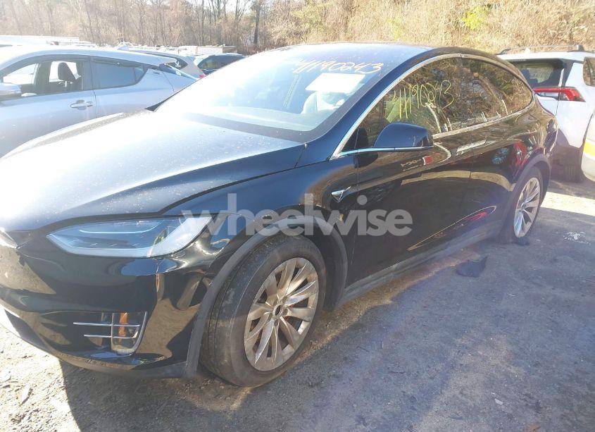 Photo 2 of 2017 Tesla Model X P100D (VIN 5YJXCDE4XHF055805)