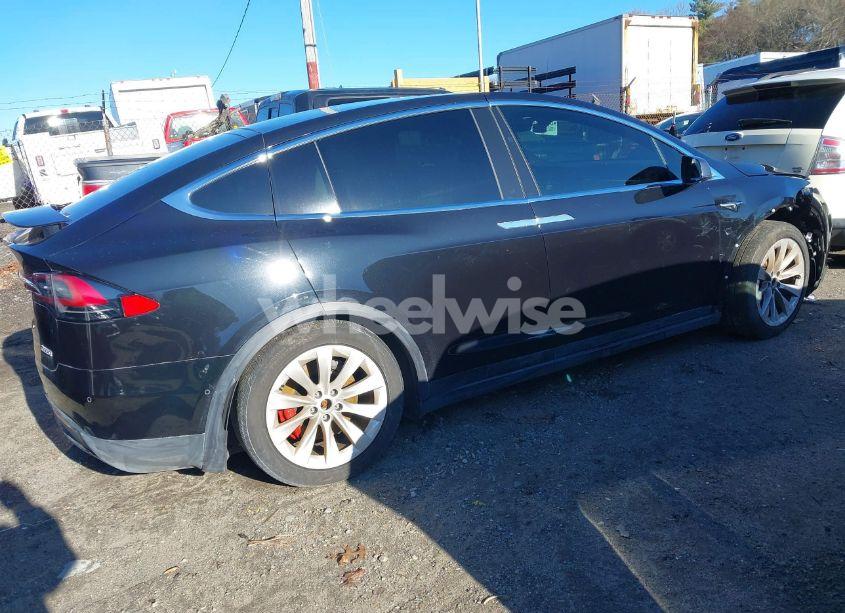 Photo 4 of 2017 Tesla Model X P100D (VIN 5YJXCDE4XHF055805)